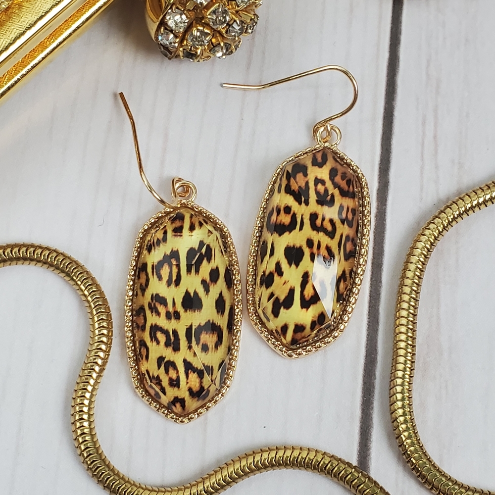 Faceted gold Elle Leopard animal drop earrings